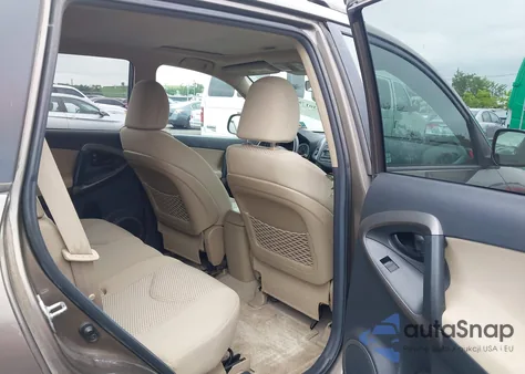 2012 Toyota Rav4 z USA, uszkodzony, nr VIN 2T3BF4DV3CW256329